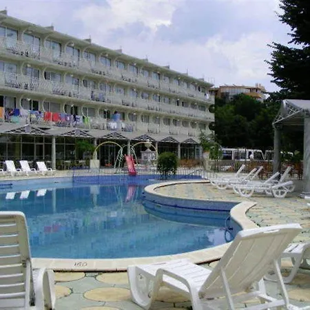 Ξενοδοχείο Dana Palace