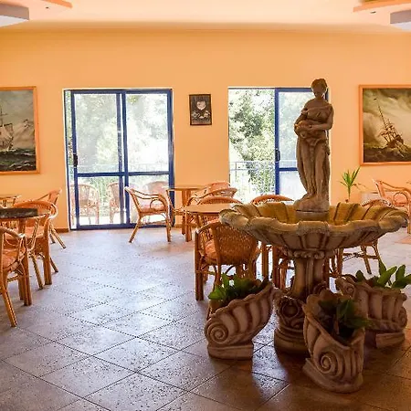 Dana Palace גולדן סנדס