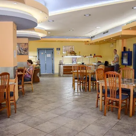 מלון Dana Palace גולדן סנדס