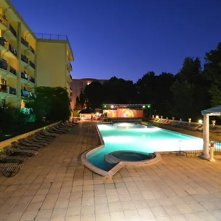 Dana Palace Ξενοδοχείο 3*