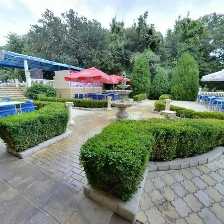 Dana Palace מלון