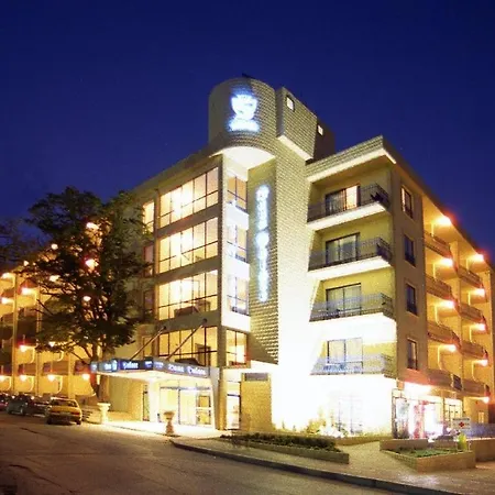 Готель Dana Palace