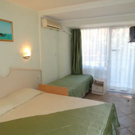 Dana Palace Готель