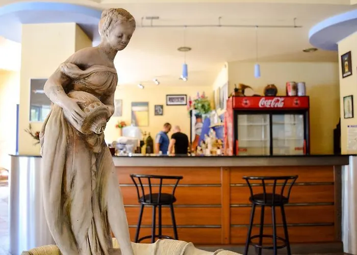 Dana Palace Готель Золоті Піски